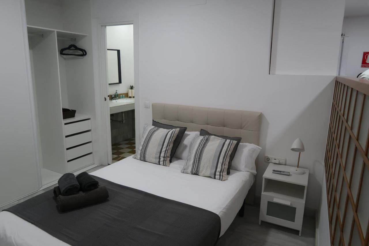 J & E Malaga Center Apartamentos Exterior foto